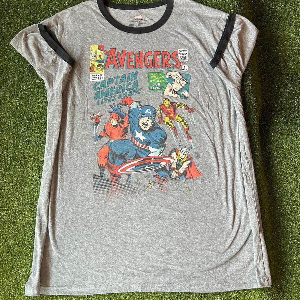 Marvel Men's Grey T-shirt